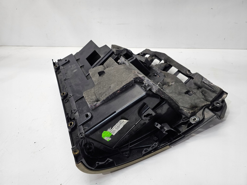 фото №6, Бардачок пассажира audi a3 8p lift 8p1857035a 8c1 кремовый