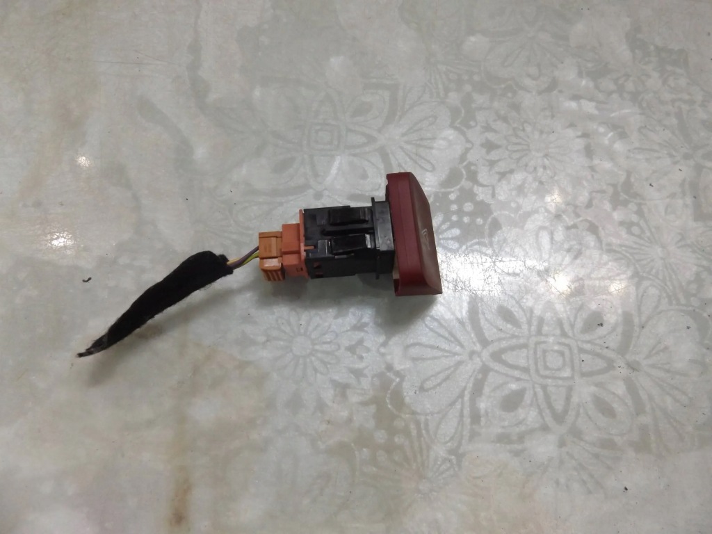 фото №2, C4 i grand picasso перемикач аварійний