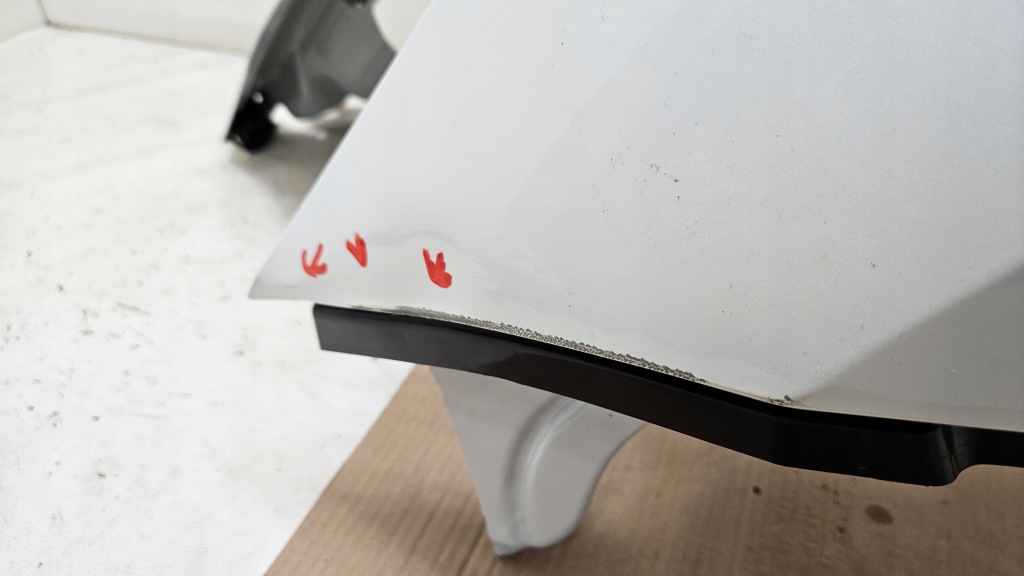 Крило ліве перед передній tesla model y оригінальний Недорого