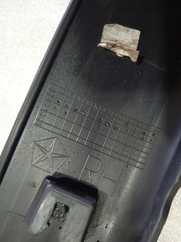 фото №12, Jeep compass m-jet молдинг крыла правый перед