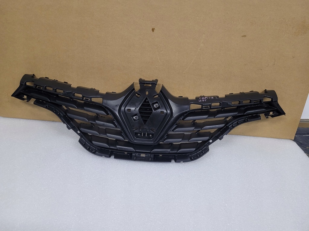 фото №1, Renault captur i lift - решётка радиатора, j87ph2