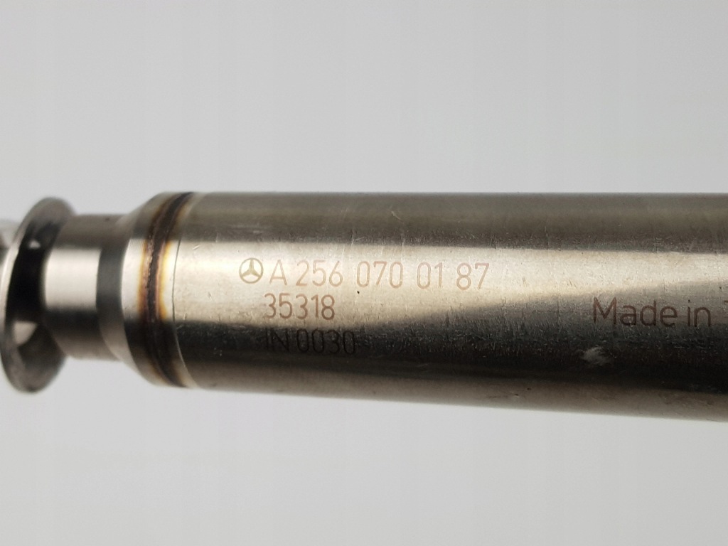Новий оригінальний форсунка інжектор пального mercedes w177 w205 a2560700187 Ціна