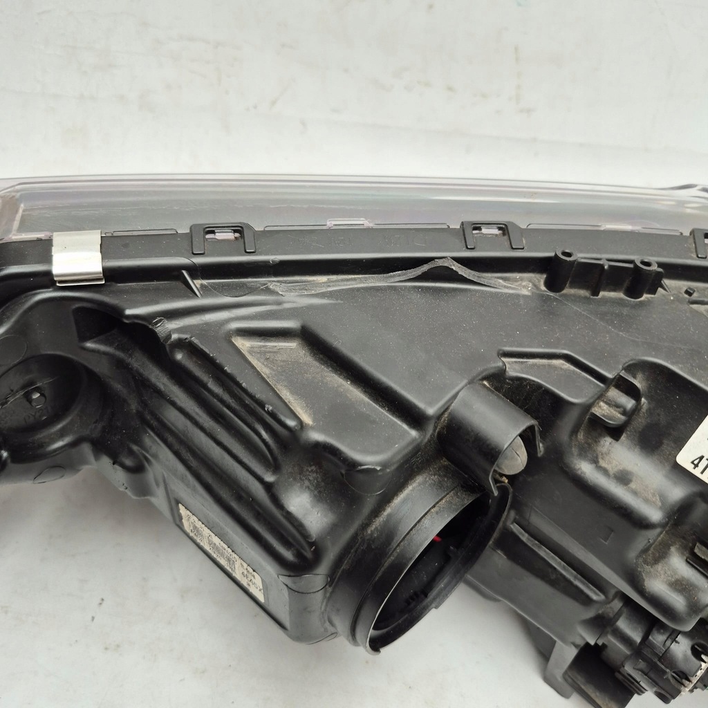 фото №11, Mitsubishi outlander iii lift 15- лампа права перед передня 8301c8-54