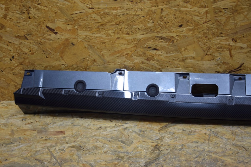 фото №8, Молдинг порог накладка правая карбон audi r8 4s ii lift lz7s 4s0853860 19-