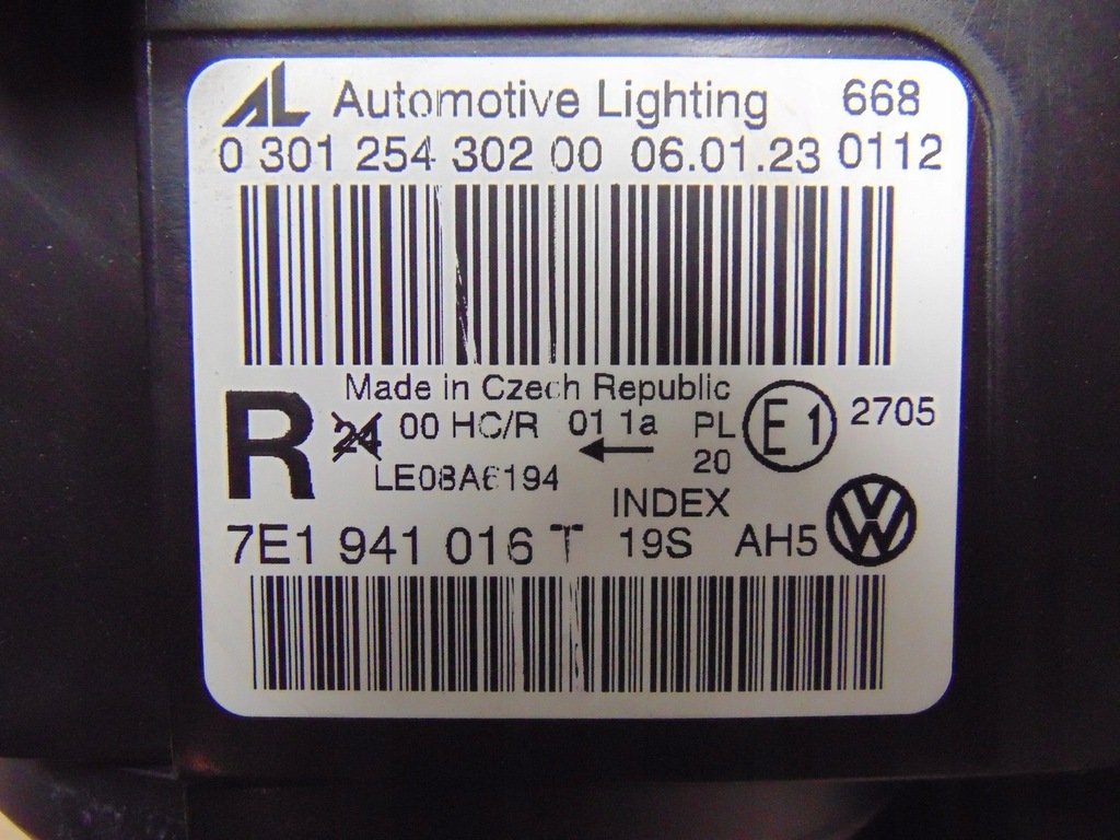 фото №16, Лампа правая vw multivan t5 fl nowa оригинал al