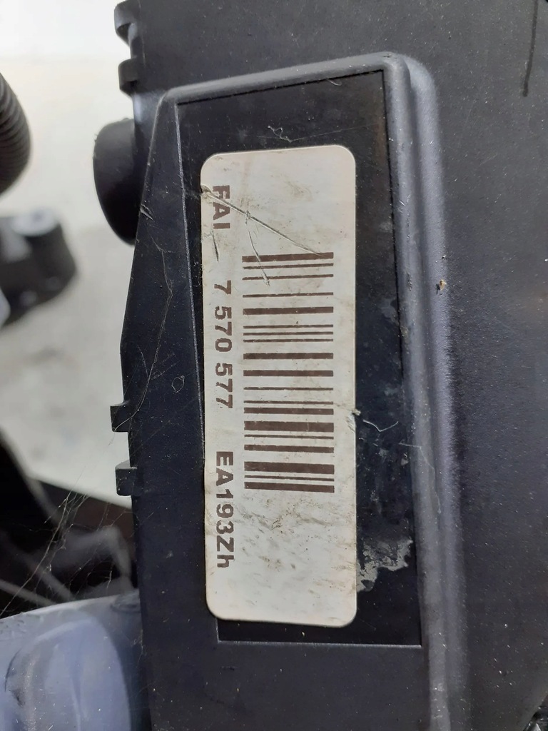 фото №7, Колектор всмоктуючий 7560234 bmw x1 e84 2.0b 09-