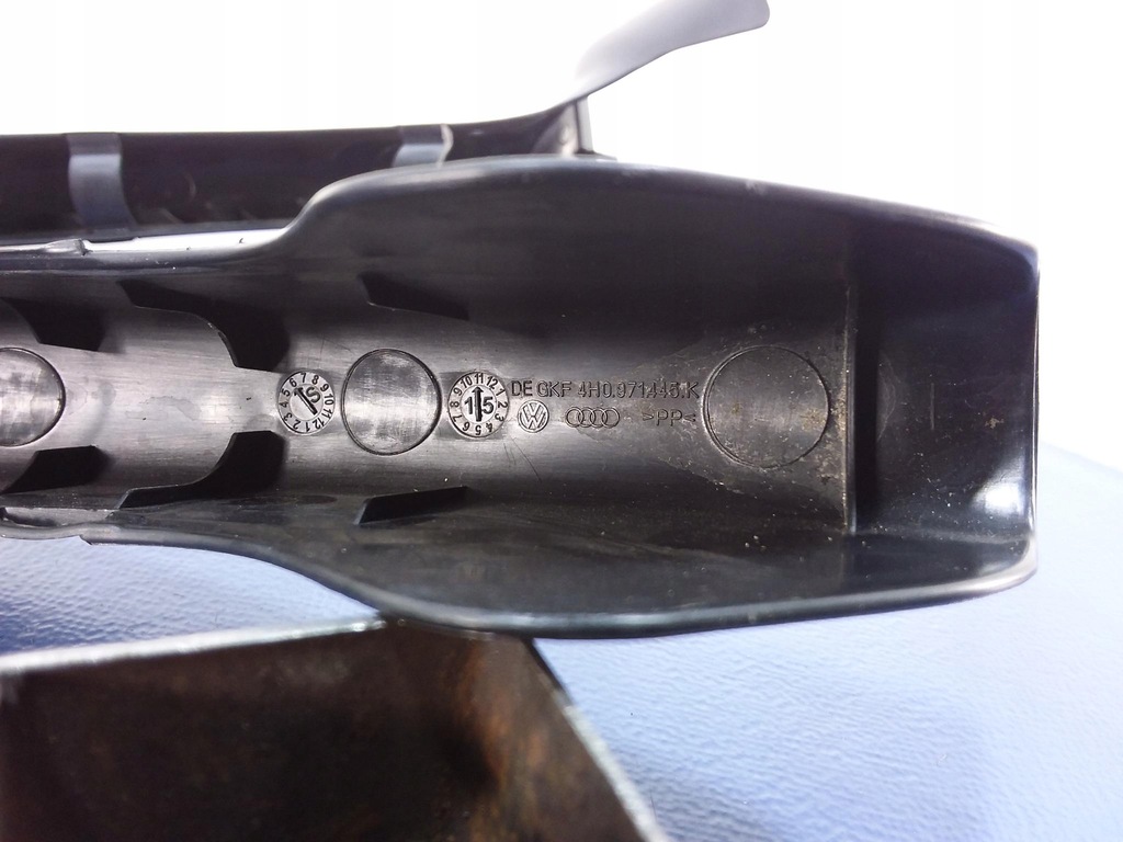 фото №6, Audi a8 d4 4h защита петли крышки задний