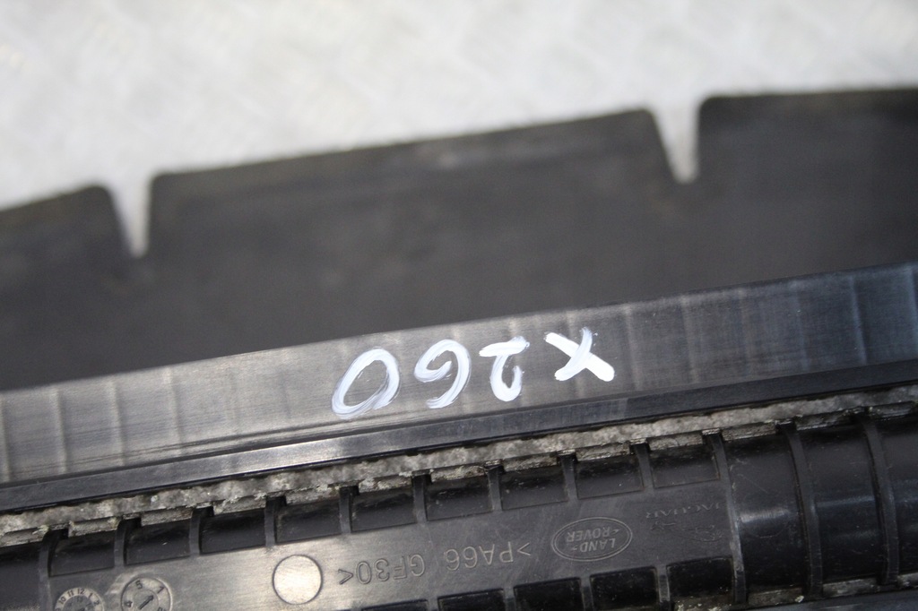 фото №6, Pas передний радиатор jaguar xf ii 2 x260