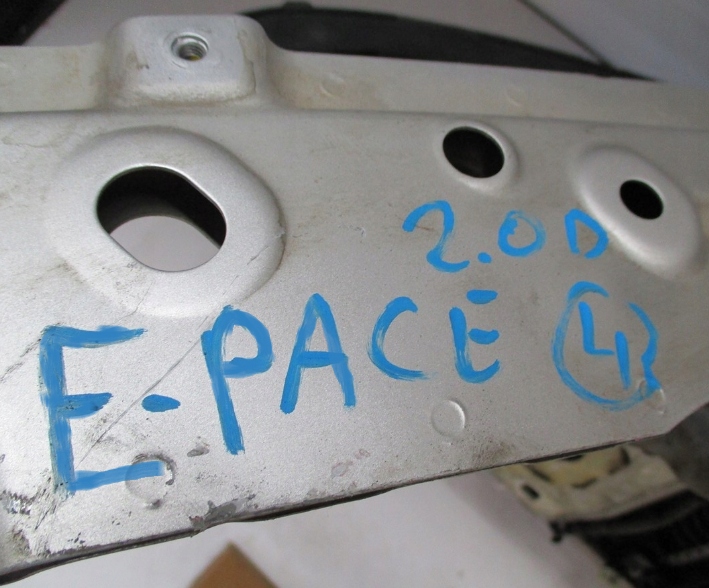 Ремінь передній радіатор jaguar e pace 2,0d Недорого