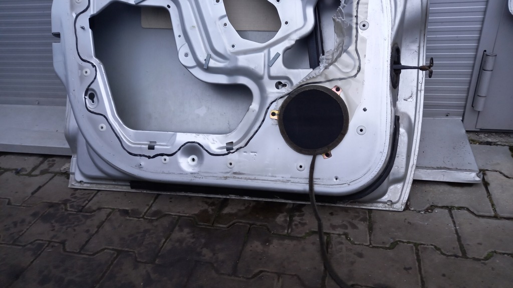 фото №5, Дверь левая перед chrysler cruser 01r