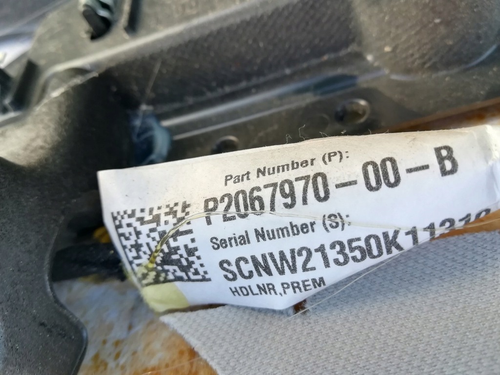 фото №7, Tesla 3 потолок подкрылок панорама светлая оригинал