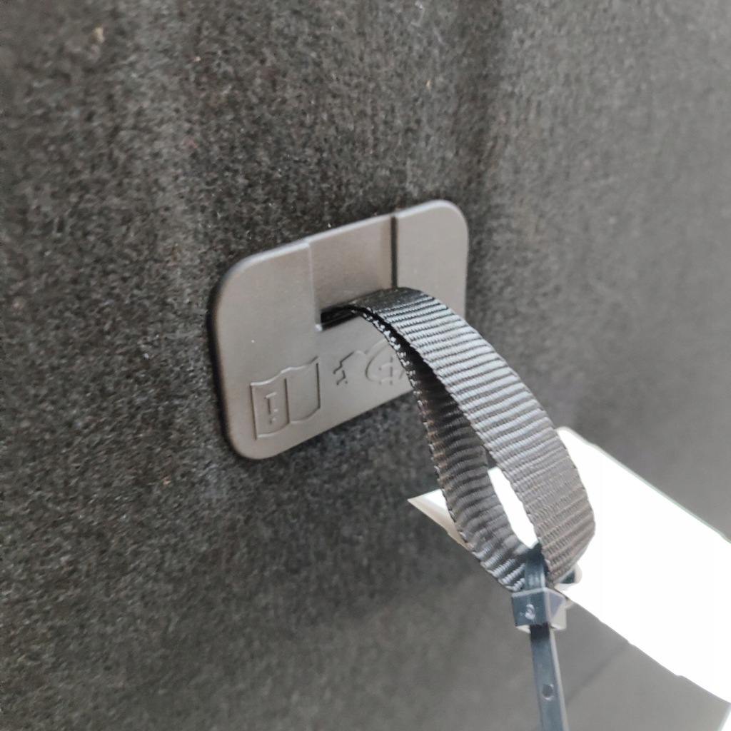 фото №5, Audi q4 sportback e-tron 2023 обшивка багажника