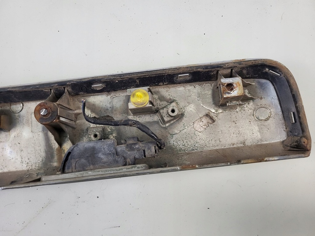 фото №15, Nissan pathfinder r51 lift накладка кришки багажника лампа номерного знака хром