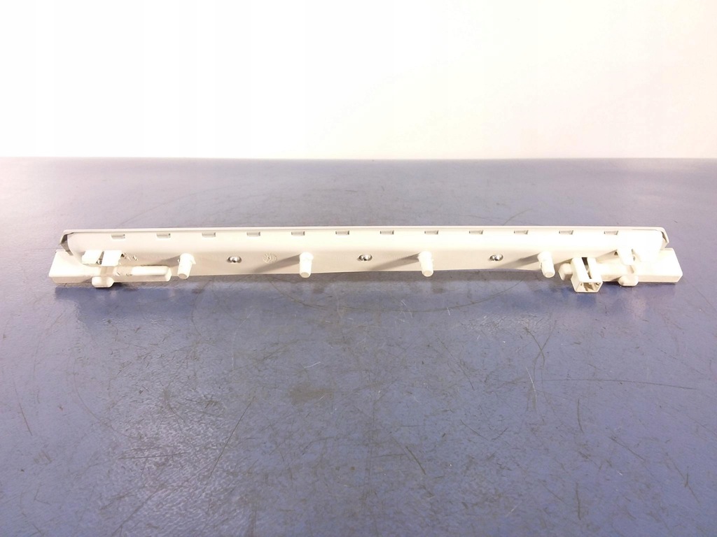 фото №4, Audi s8 a8 d4 лампа потолочный led левая 4h0947191