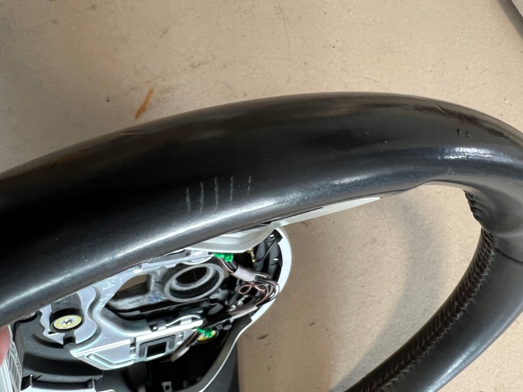 фото №7, Camaro ss 10-15 воздуховод кожаный мультифункция