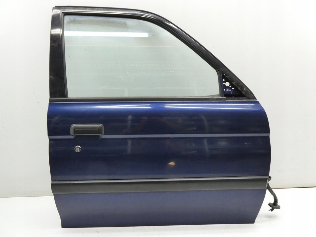 фото №1, Дверь правый перед правое передние kpl mitsubishi pajero sport