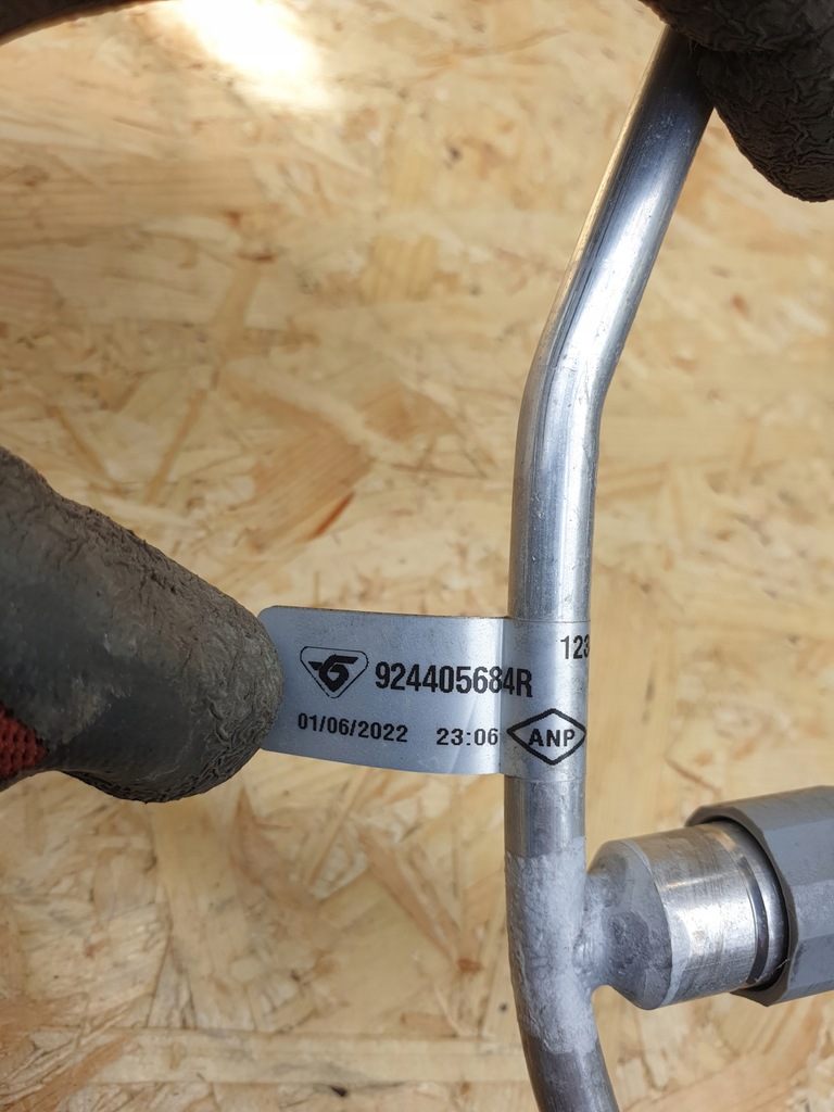 фото №8, Renault megane iv шланг кондиціонера 924405684r 1.5 dci adblue