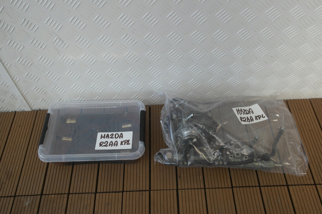 фото №7, Mazda 3 bl 6 gh 08-13 2.2 mzr-cd r2aa форсунки насос упорскування молдинг kpl оригінальний номер