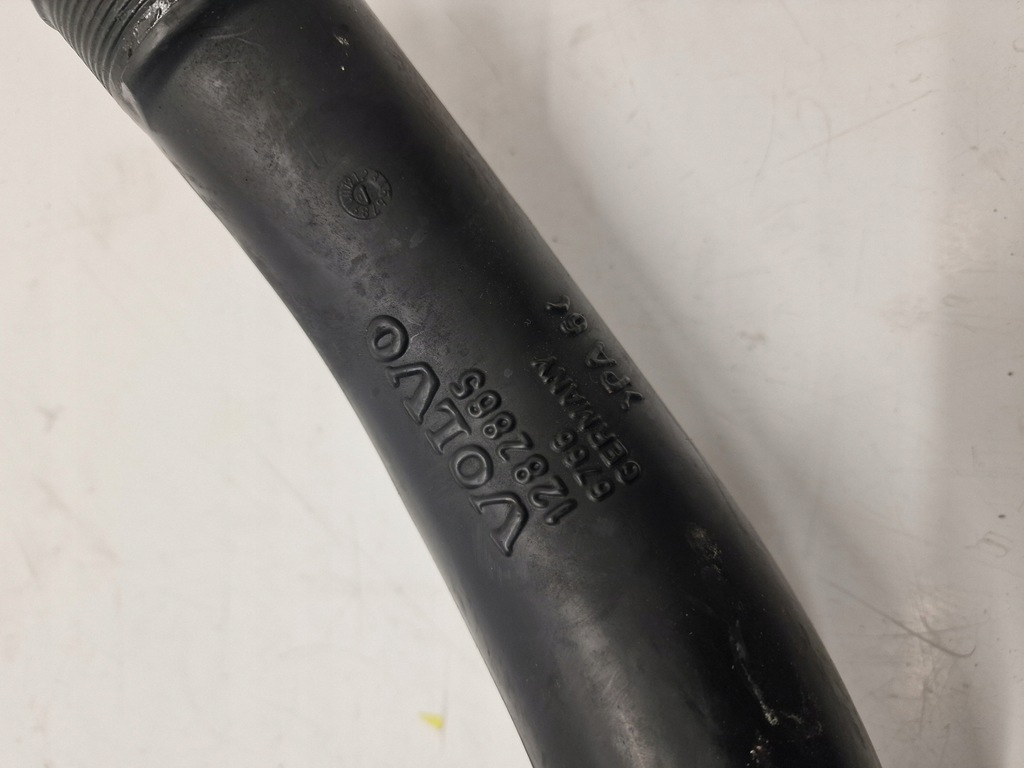 фото №3, Volvo v70 ii 2.4 t труба шланг 1282865 s60