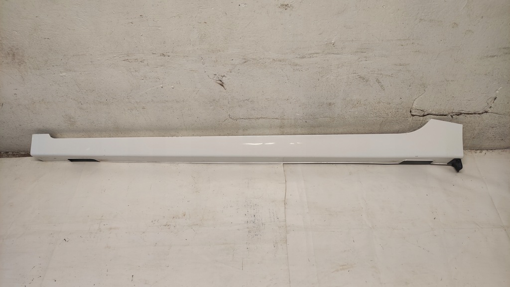 фото №1, Hyundai ioniq молдинг порог левая t8s 17-22