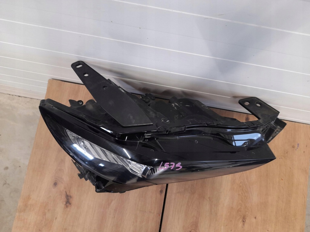 Mazda cx30 full led 12 pin фара правый  передняя в Украине