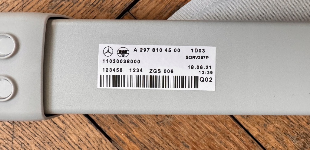 фото №7, Mercedes eqs v297 2021-2026 шторка багажника оригінал idealna