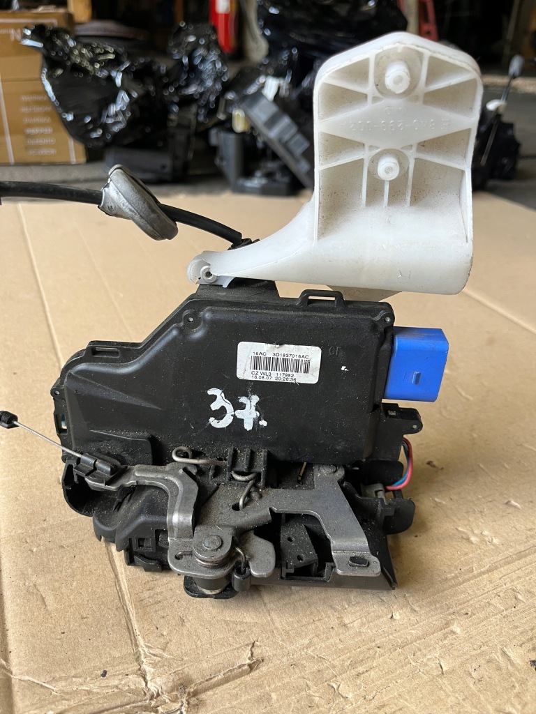 фото №1, 37 vw caddy golf v замок дверь перед передний правый 3d1837016ac
