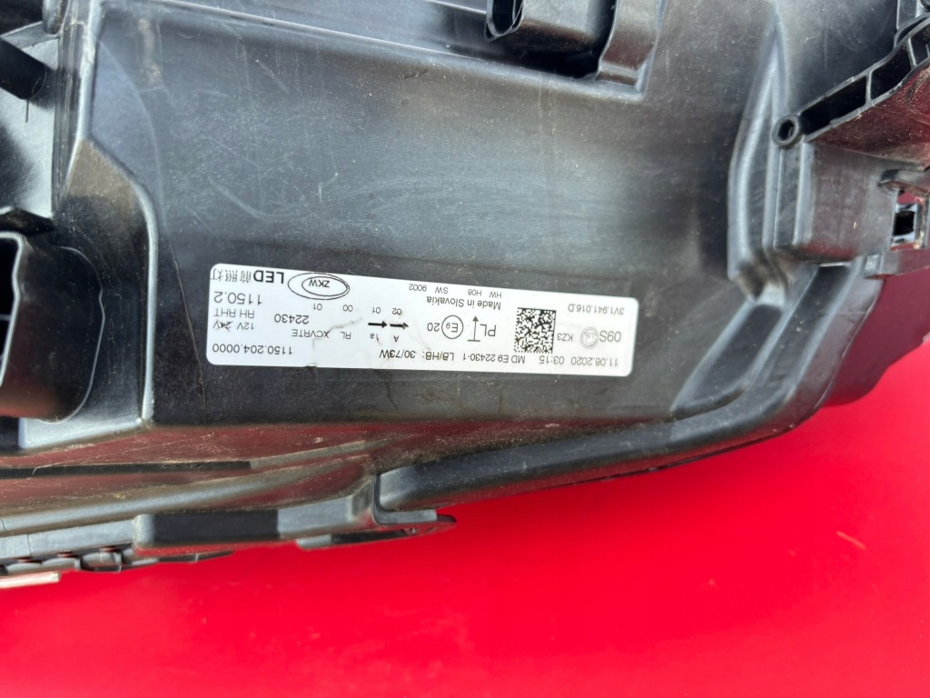 фото №5, Skoda superb 3 iii lift 19-22 rok права лампа перед full led комплектна e703