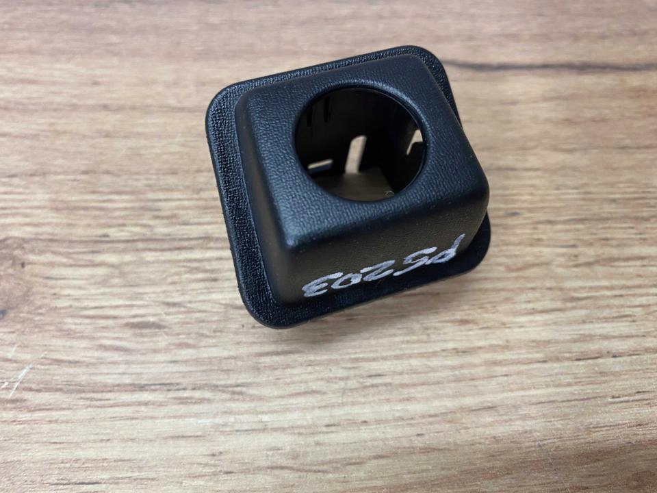 Камера renault austral 2024 з задній 284421905r Недорого