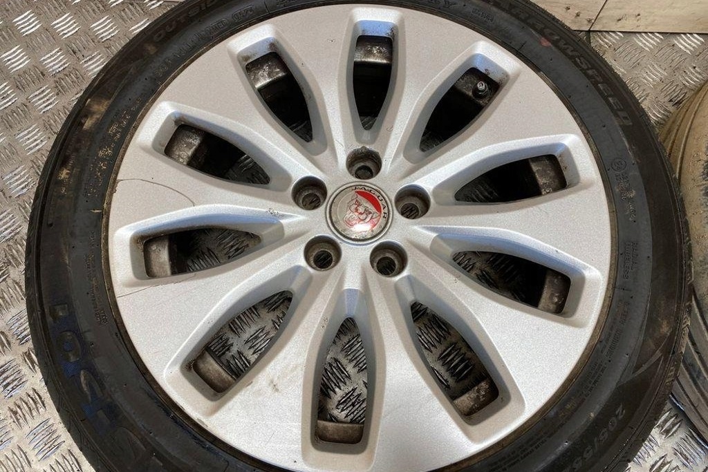 фото №11, Комплект диск jaguar xe x760 gx731007ua 2.0l дизель 132kw 2016