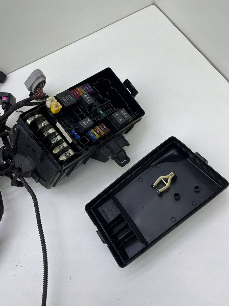 Vw golf vii джгут електропроводка відсік двигуна 5q0971879 Київ