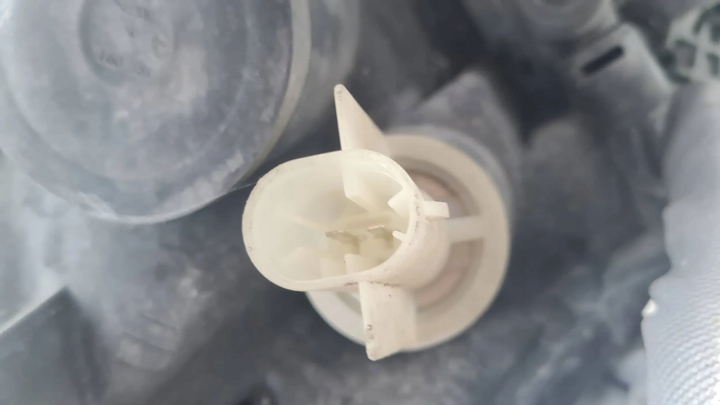 фото №6, Фара правый skoda fabia ii 24783200r europa