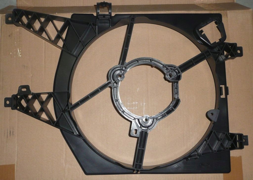 фото №1, Корпус вентилятора r twingo ii 7701067978