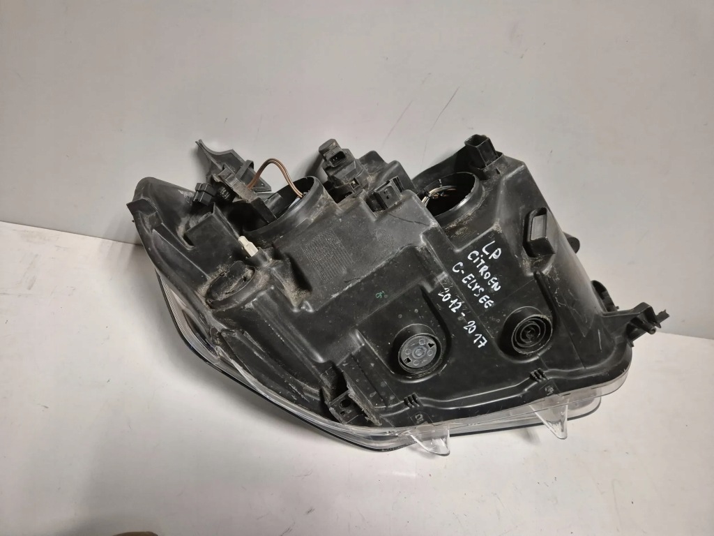 фото №10, Citroen c-elysée 12-17 фара лампа передня 9675140080 пошкоджена