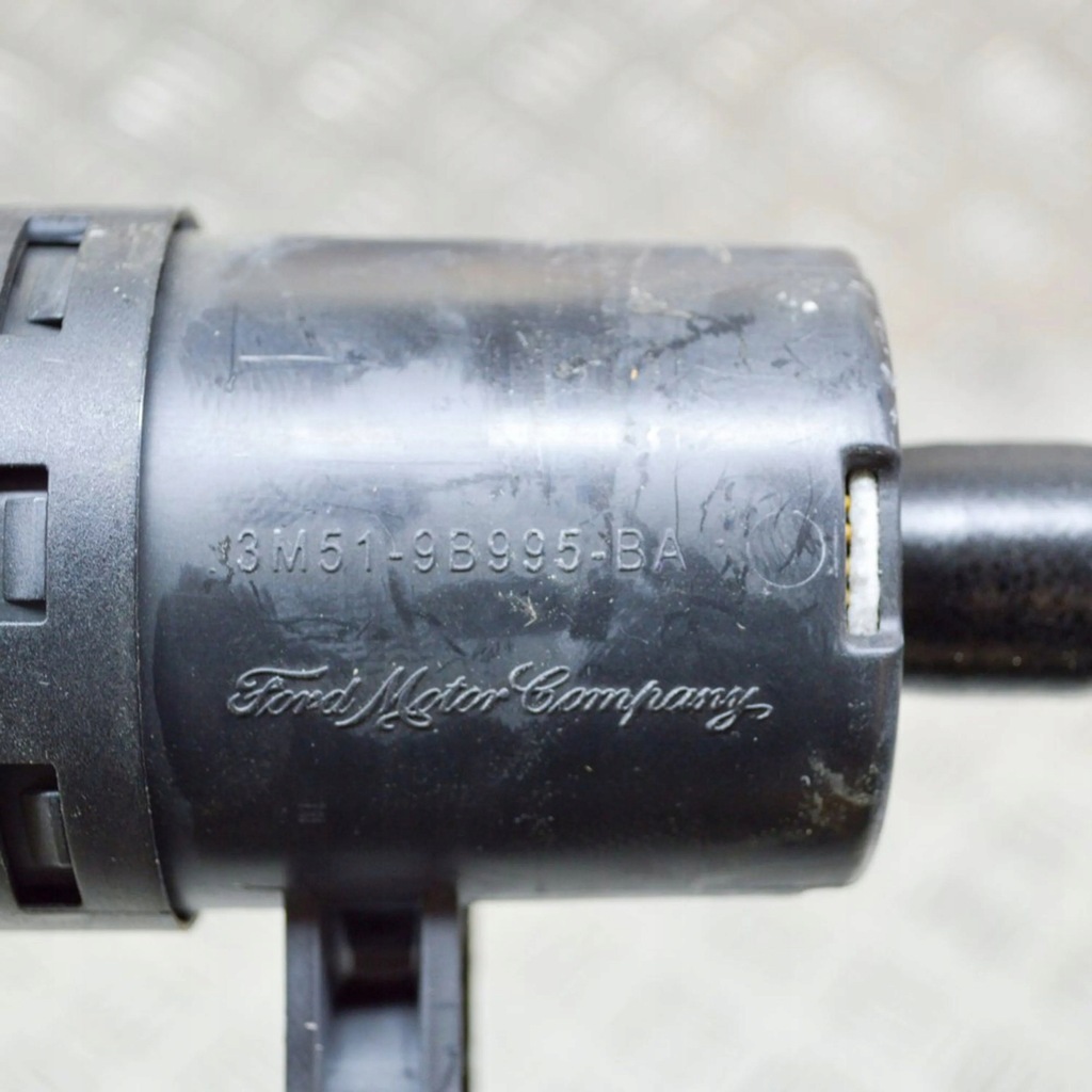 фото №7, Jaguar f-type 2018 wąż / трубка вентиляційна трубка