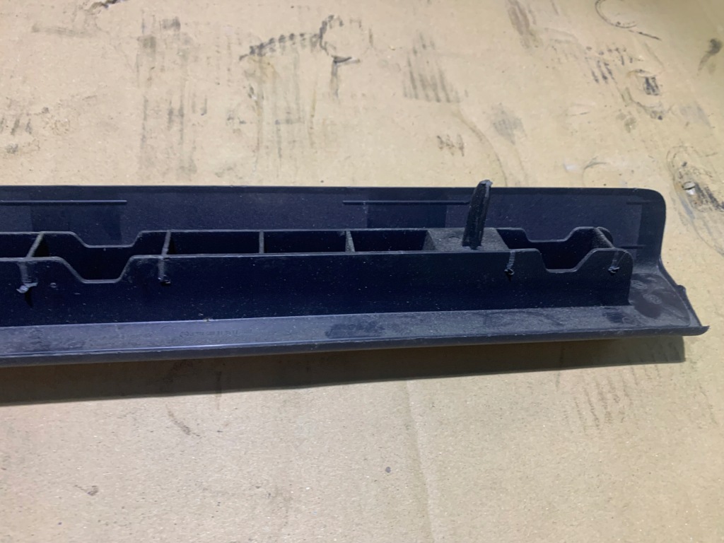 фото №4, Молдинг накладка поріг лівий перед mercedes w222