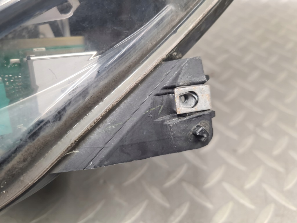 Фара фара лівий opel insignia a рестайлінг  bixenon led оригінал європа в Україні