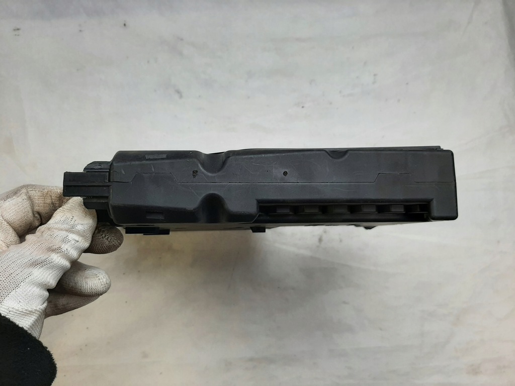 фото №7, Mercedes w204 клема піротехнічна a2075401850