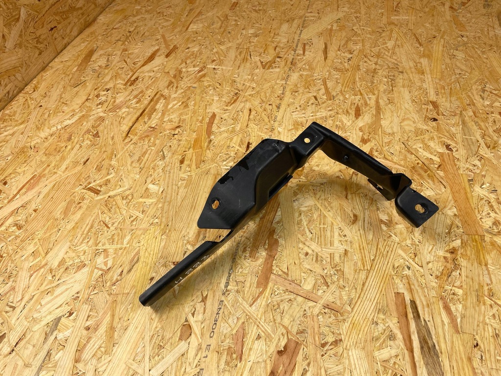 фото №7, Впуск повітропровід повітря перед права jaguar xe x760 gx73-001a04-ab