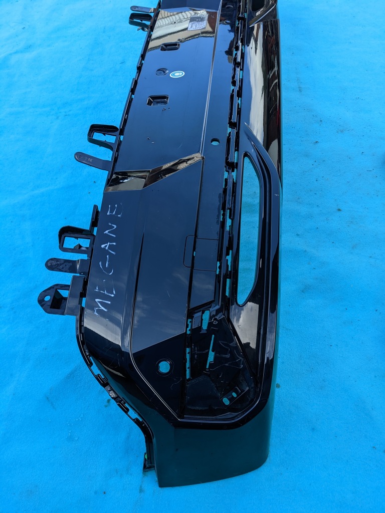 Бампер задняя задний renault megane e-tech pdc Киев