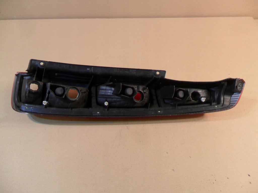 фото №11, Nissan x-trail i t30 lift лампа задняя левая