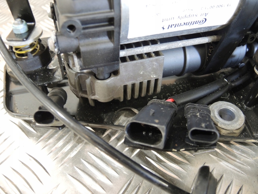 фото №3, Volvo xc90 ii t8 2017r компресор підвіска