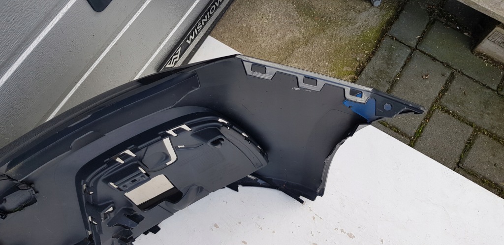 Audi оригинальный номер 82a807437a бампер с Разборки