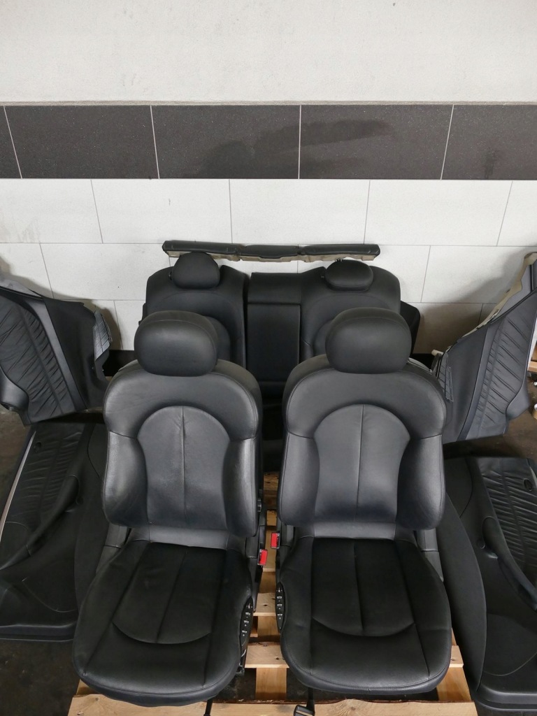 фото №1, Mercedes w209 c209 lift amg сидіння заднє сидіння обшивка оббивка комплект шкіра