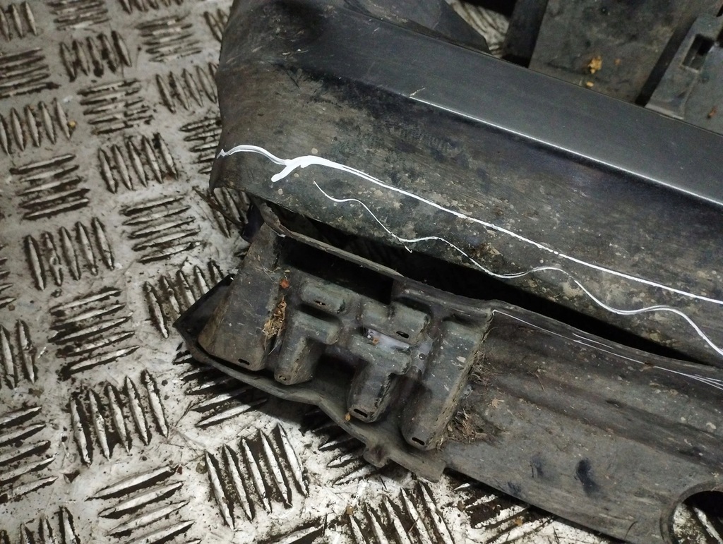 фото №14, Toyota corolla e210 e21 2021 комплект порог