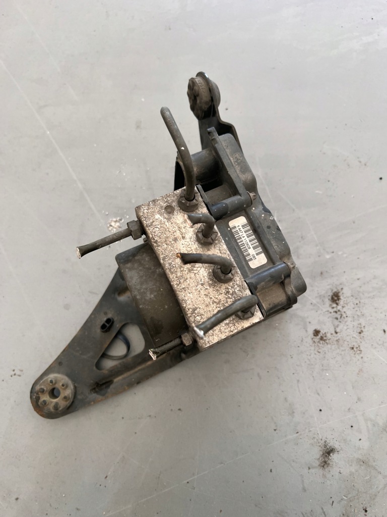 фото №1, Renault kangoo ii 1,5 dci 07- насос abs 8200891628