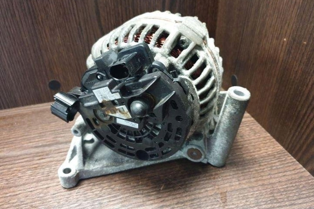 фото №8, Генератор vw transporter v t5 minibus / passenger 070903024a 2.46l