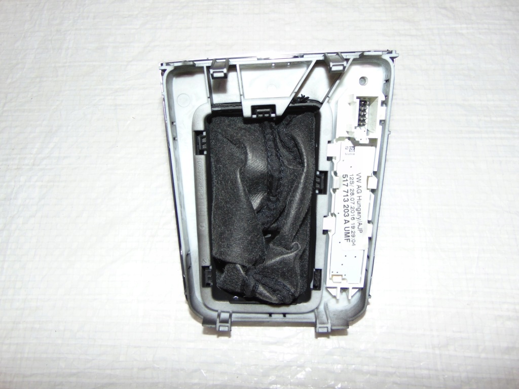 фото №7, Vw golf sportsvan ручка передач dsg чохол 517713203a