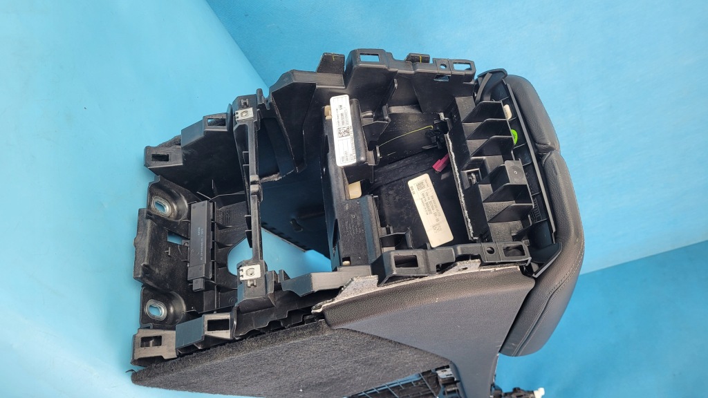 фото №9, Bmw x6 iii g06 20r туннель средний подлокотник 9495661 9399806