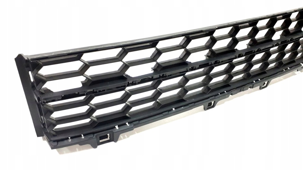 фото №1, Заглушка решітка бампера перед skoda superb 3 15-